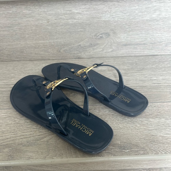 Michael Kors Jelly Sandals in Navy - Size 7 - Picture 3 of 4